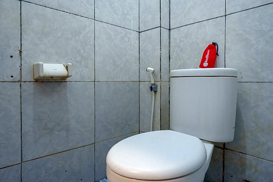 RedDoorz Syariah @ Hotel Wisma Indonesia Kendari