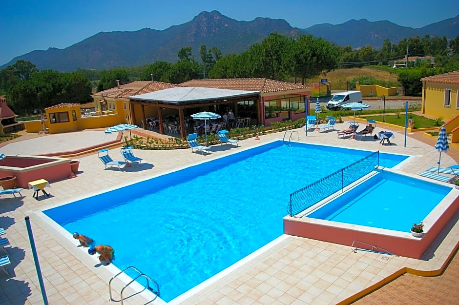 Rejna Residence Hotel