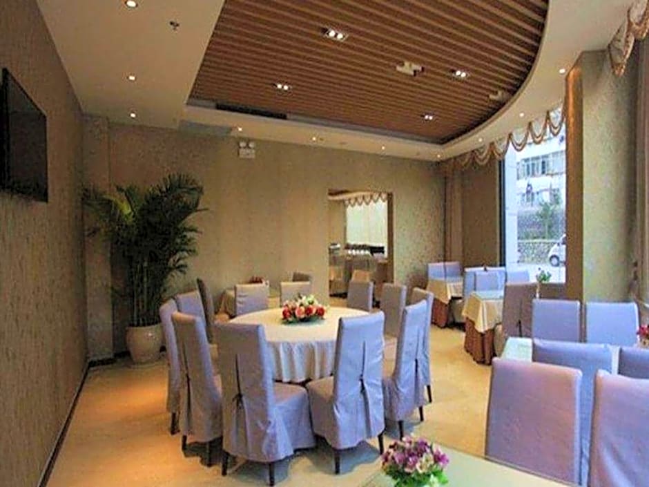 GreenTree Inn Shandong North Weihai Station North International Bathing Beach Business Hotel