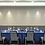 Renaissance by Marriott Schaumburg Convention Center Hotel