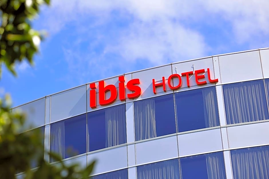 Ibis Melbourne Glen Waverley Hotel