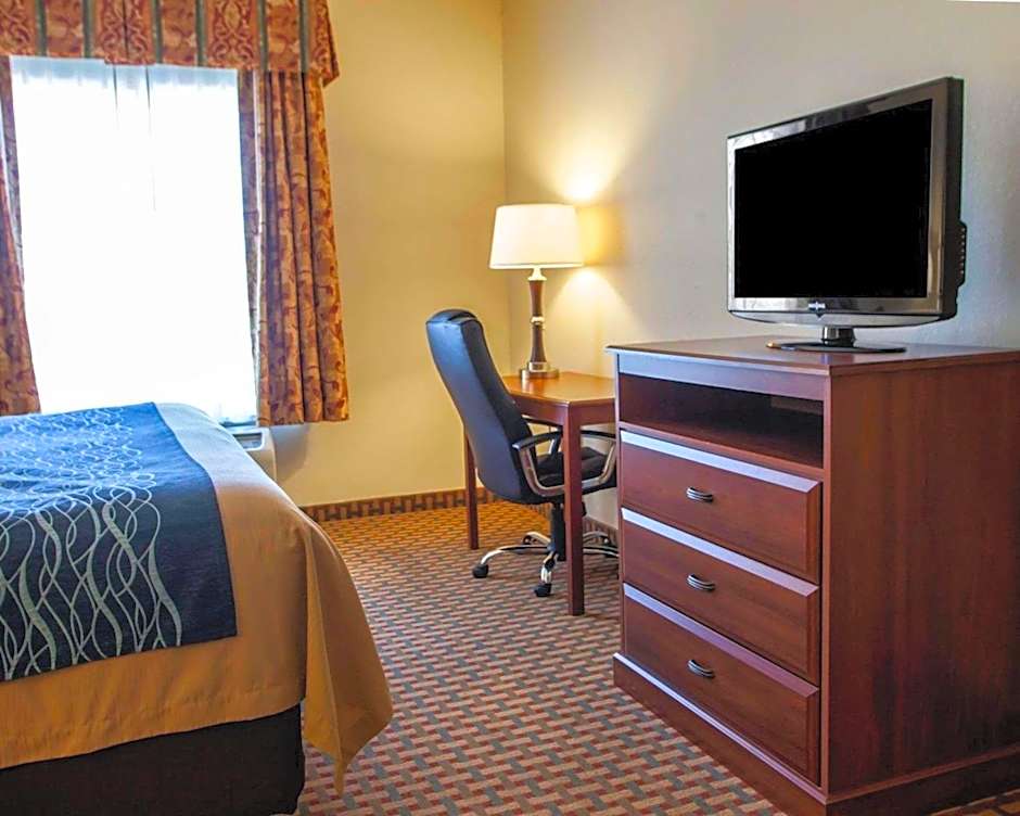 Comfort Inn & Suites Harrisonville
