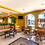 Quality Inn & Suites Westminster - Seal Beach Westminster