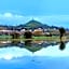 Healing Waters Sanctuary, Peaceful Retreat House, Glastonbury