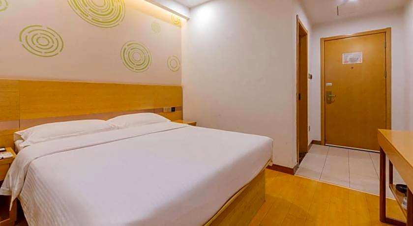 GreenTree Inn Xi'an Railway Station General Bus Station