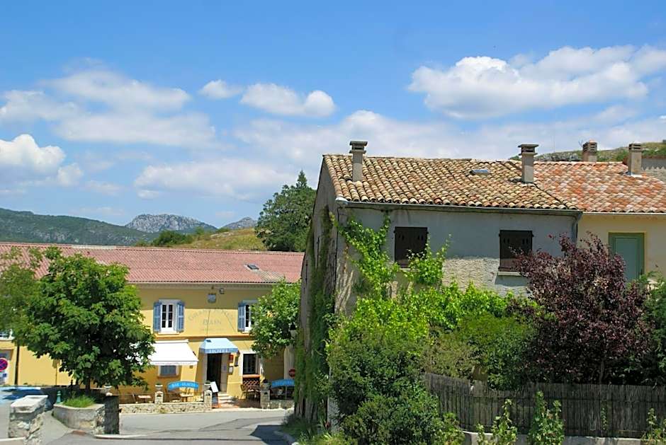 Logis Grand Hotel Bain