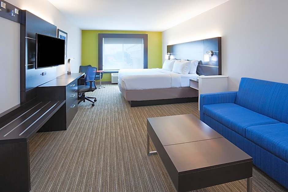 Holiday Inn Express Hotel & Suites Dickinson By IHG
