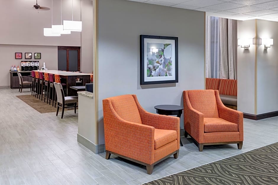 Hampton Inn & Suites Dothan