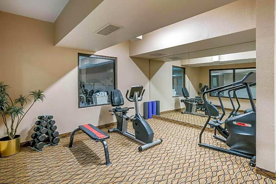 Quality Inn & Suites Jefferson City