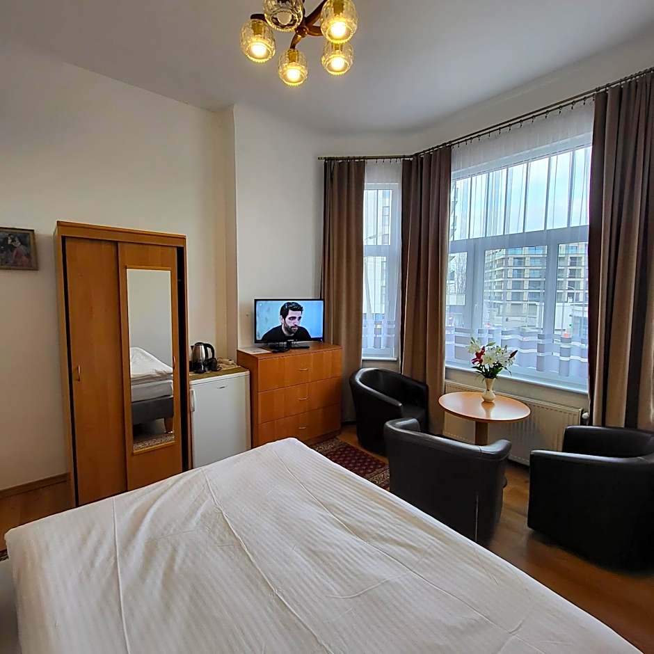 Pałacyk Srebrna Fala