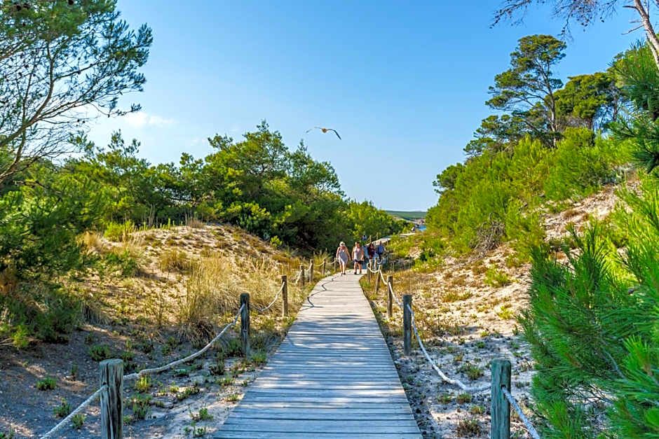 Apartamentos Posidonia