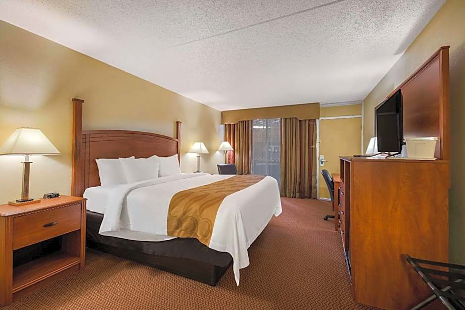 Quality Inn