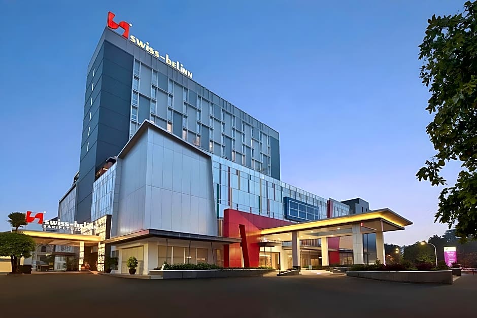 The Sunan Hotel Solo