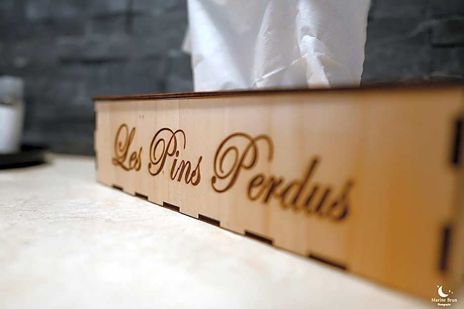 Les Pins Perdus