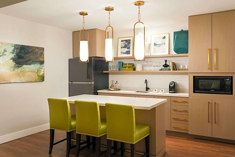 Hotel Effie Sandestin Resort, Autograph Collection