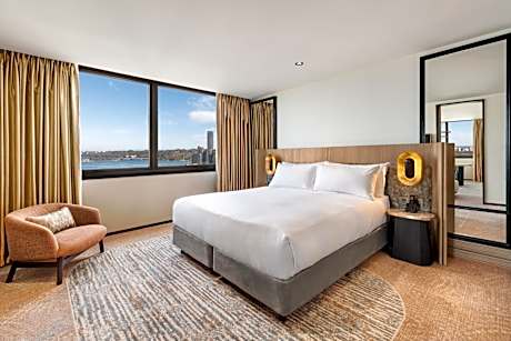 Riverview Suite