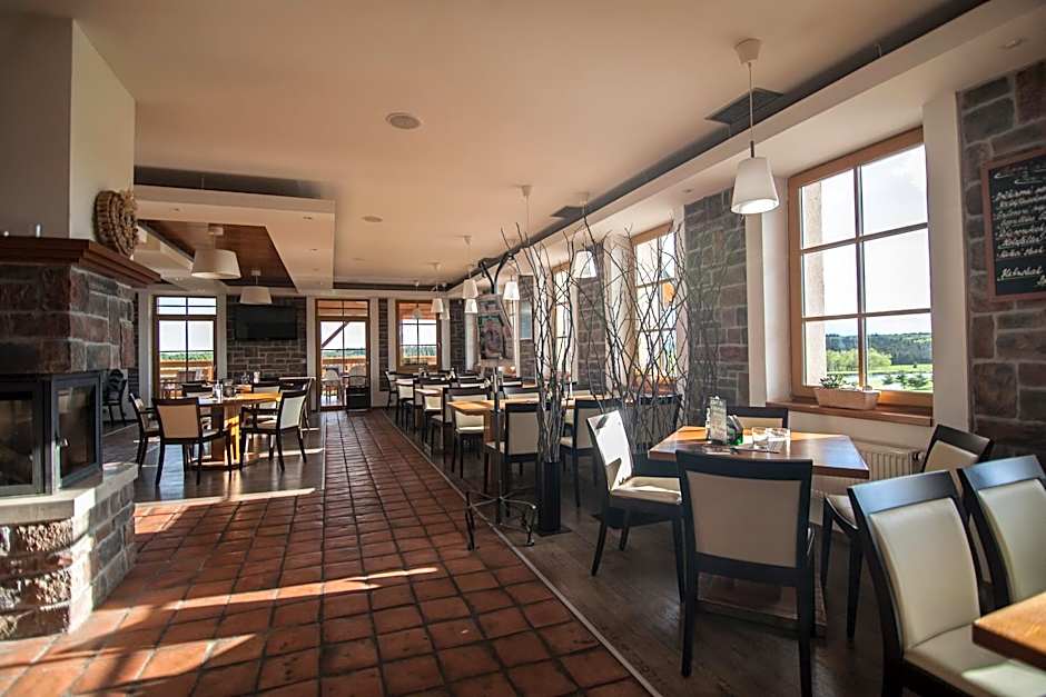 Hotel Krušnohorský Dvůr