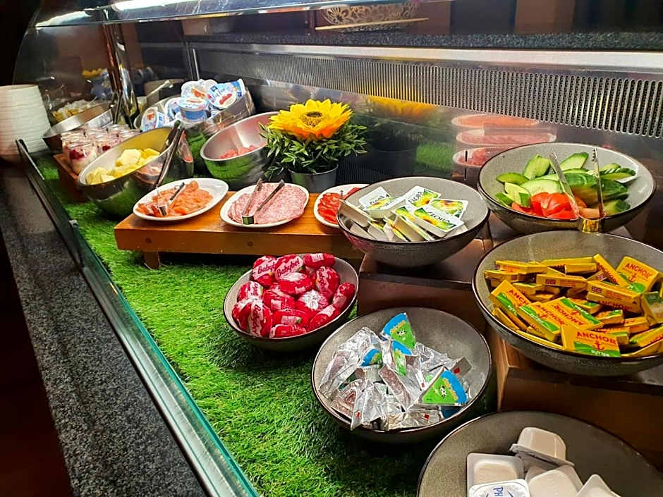 Cranfield Management Development Centre