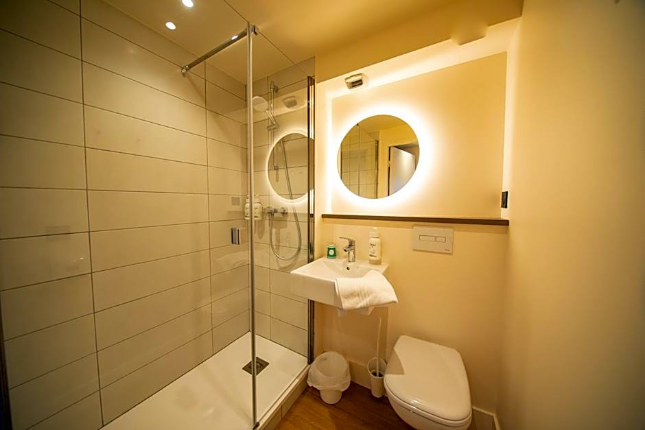 Premiere Classe Annecy Ouest - Cran Gevrier