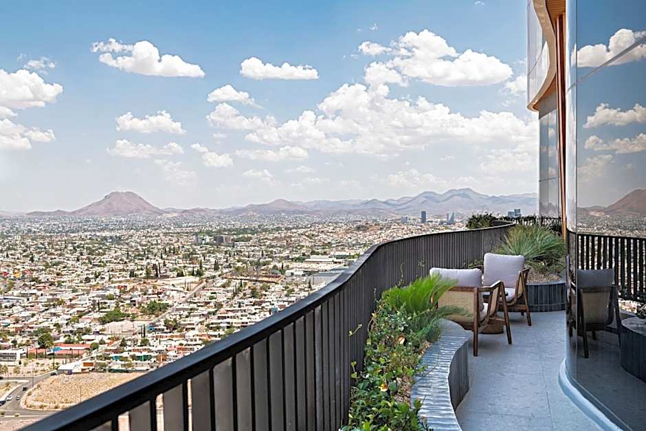 VETTA, DISTRITO UNO, AUTOGRAPH COLLECTION