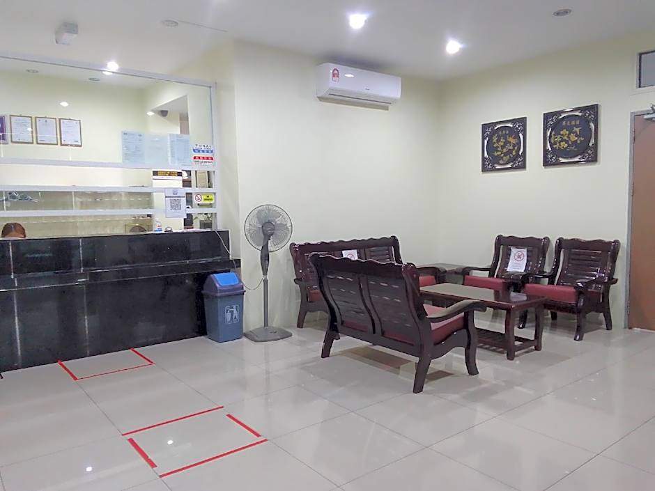 Borneo Suites Hotel