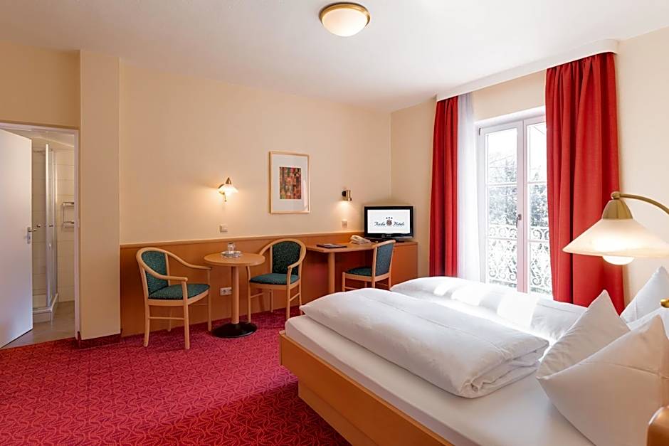 Hotel Bergfried & Schönblick