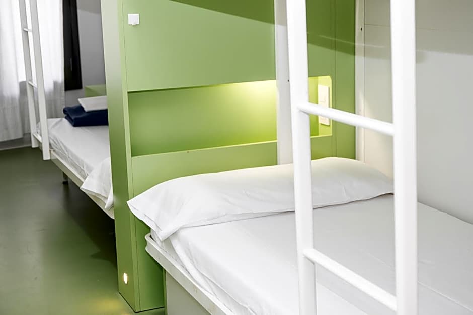 Sant Jordi Hostels Sagrada Familia