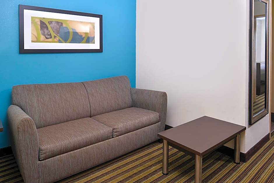 Holiday Inn Express Montgomery East I-85 By IHG