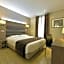 Hotel Renoir Montparnasse