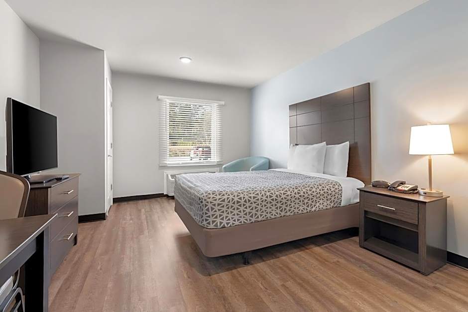 WoodSpring Suites Atlanta Airport