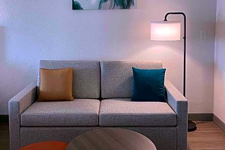 2 King Beds, Suite, Nonsmoking, Upgrade