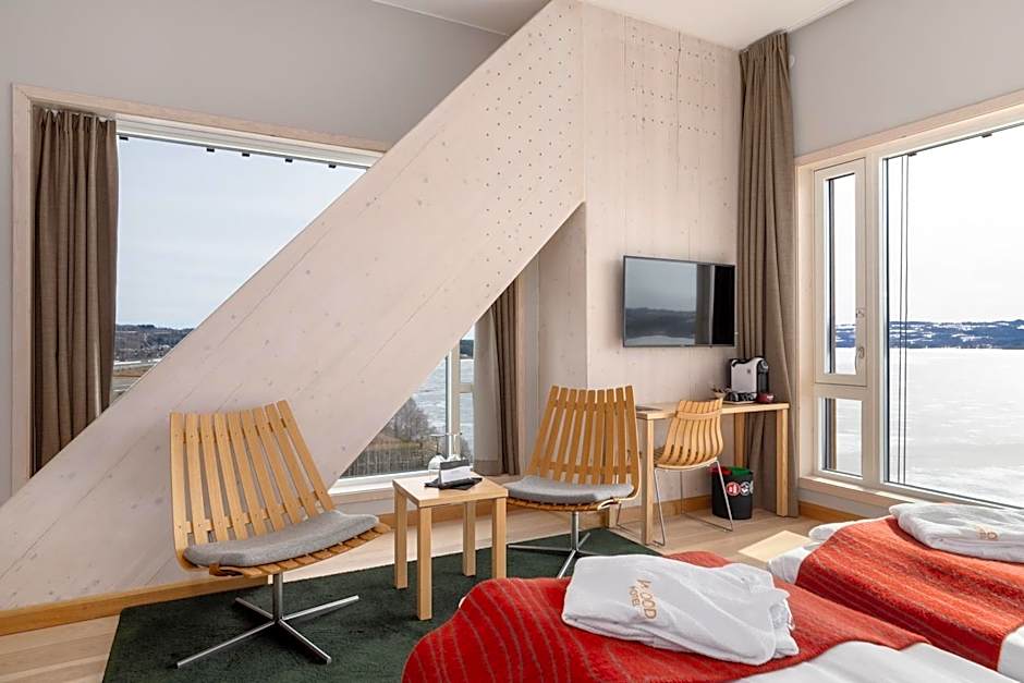 Wood Hotel by Frich's