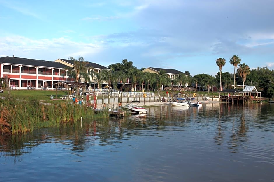 Lake Roy Beach Inn - Winter Haven