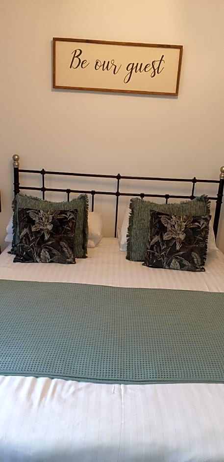 Monkton Court House B&B