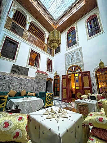 Riad Dar El Ouedghiri