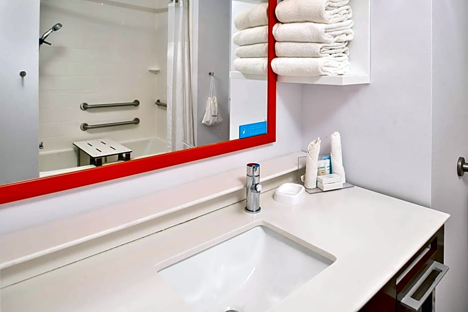 Hampton Inn By Hilton Emporia