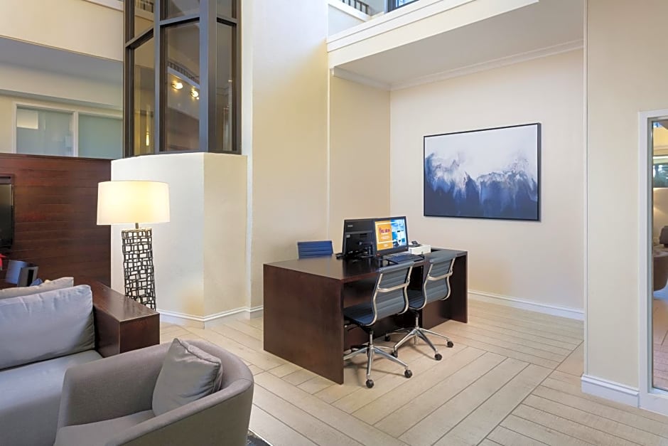 DoubleTree by Hilton Hotel Columbia