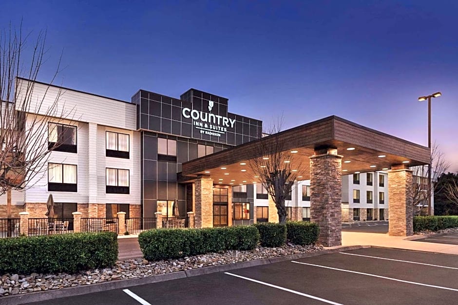 Country Inn & Suites by Radisson, Sevierville, TN