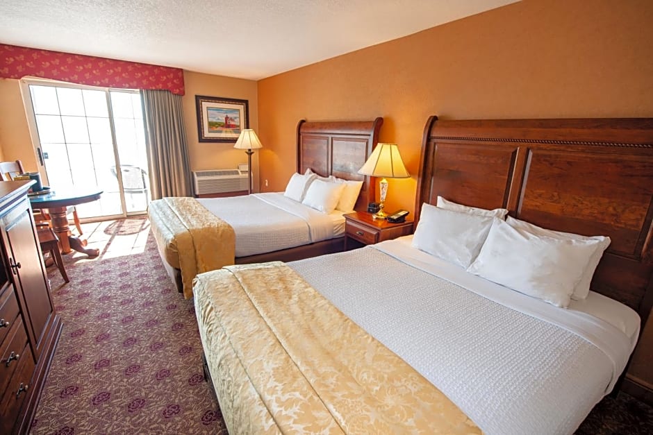 Hamilton Inn Select Beachfront