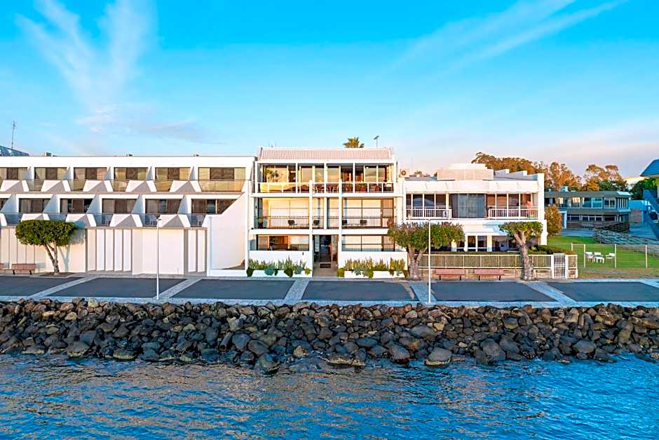 Bay Breeze Boutique Accommodation