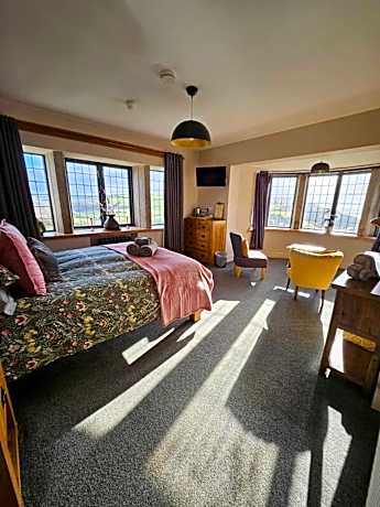 Family Room with Shower