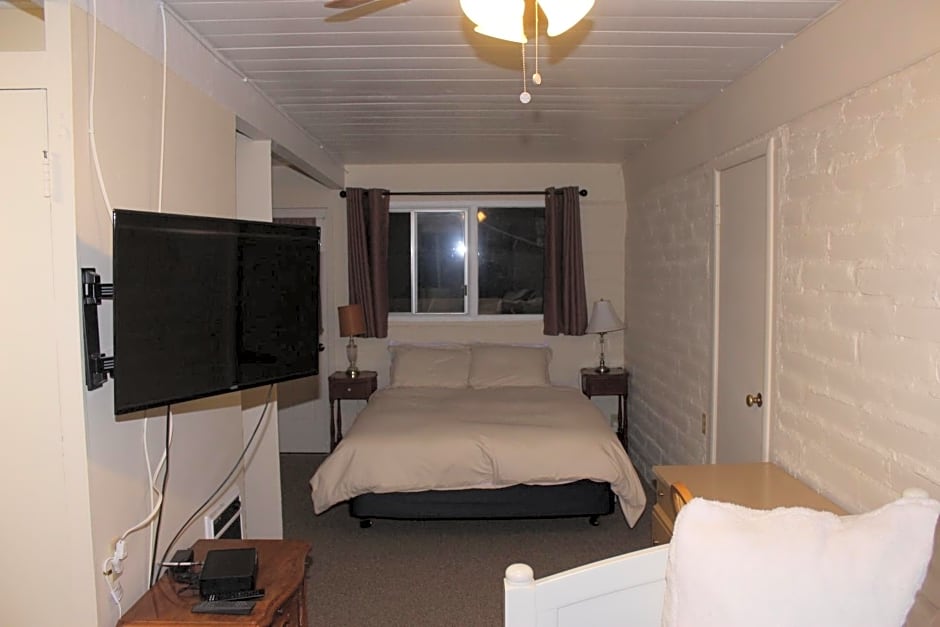 Little European Lodge