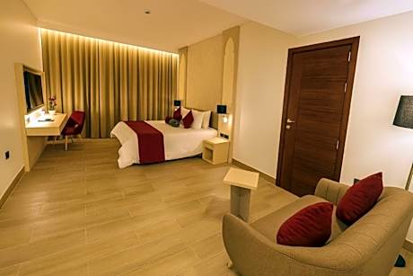 Deluxe Suite