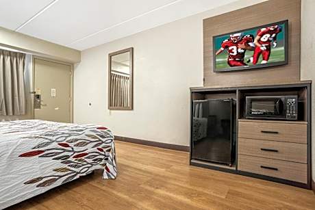 Superior King Room Disability Access Smoke Free