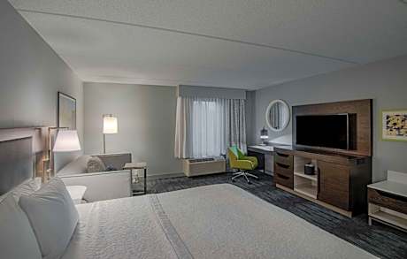King Room with Sofa Bed - Non-Smoking