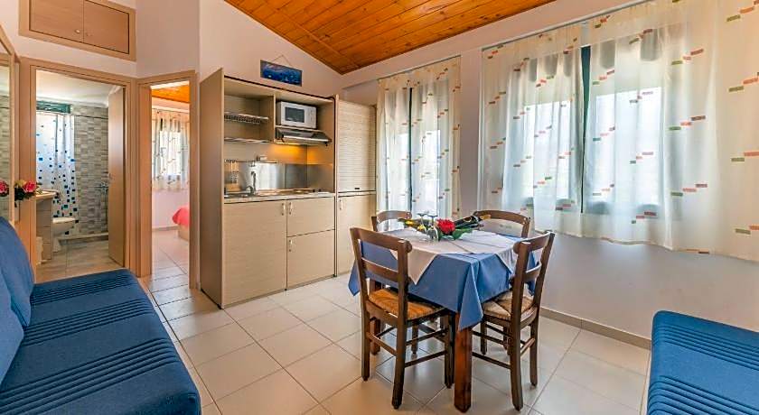 Kastro Studios Apartments