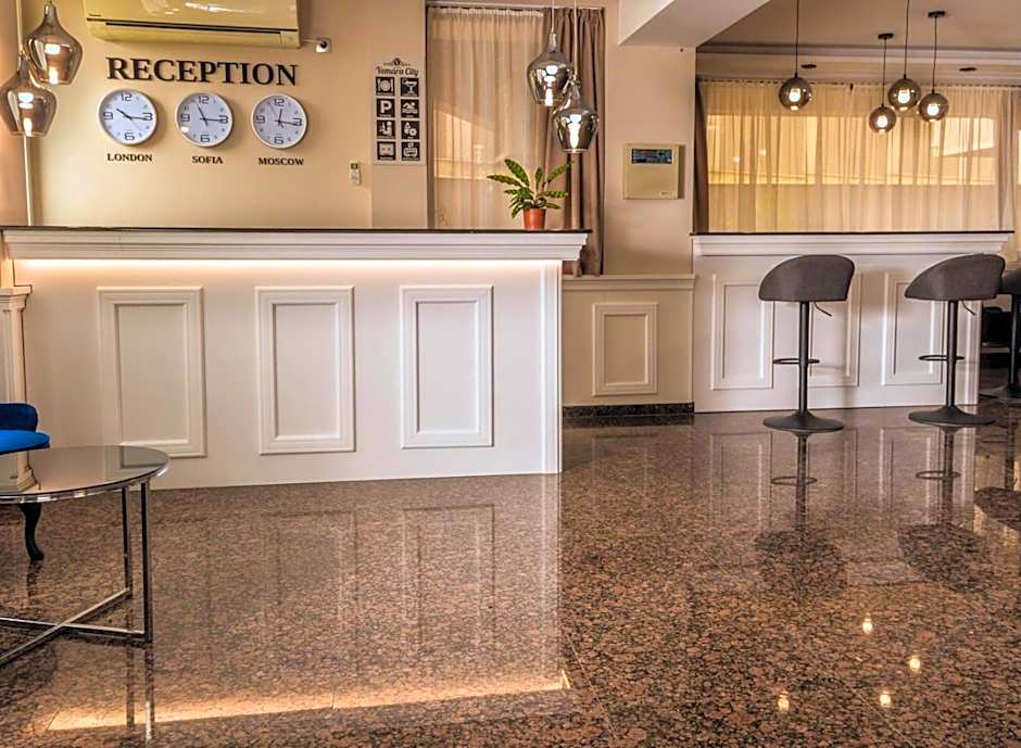 Vemara City Boutique Hotel-free parking