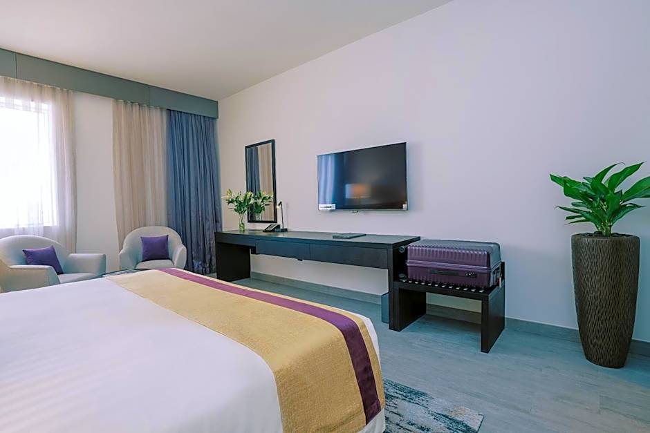 Khalidia Palace Hotel Dubai by Mourouj Gloria