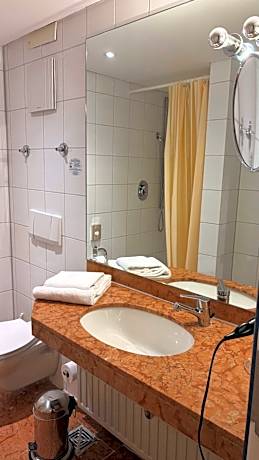 Single Room with Shower