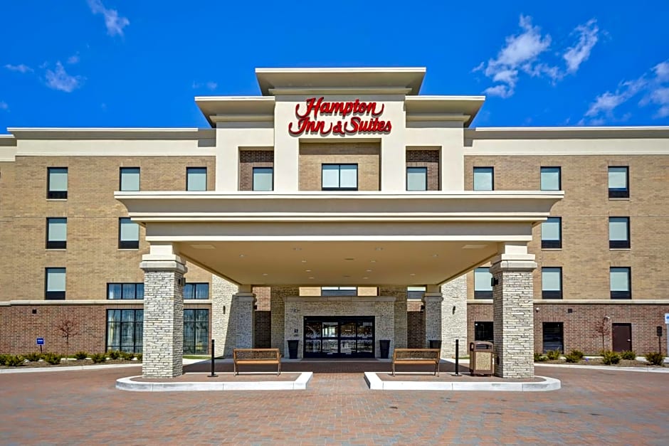 Hampton Inn By Hilton & Suites Detroit/Warren